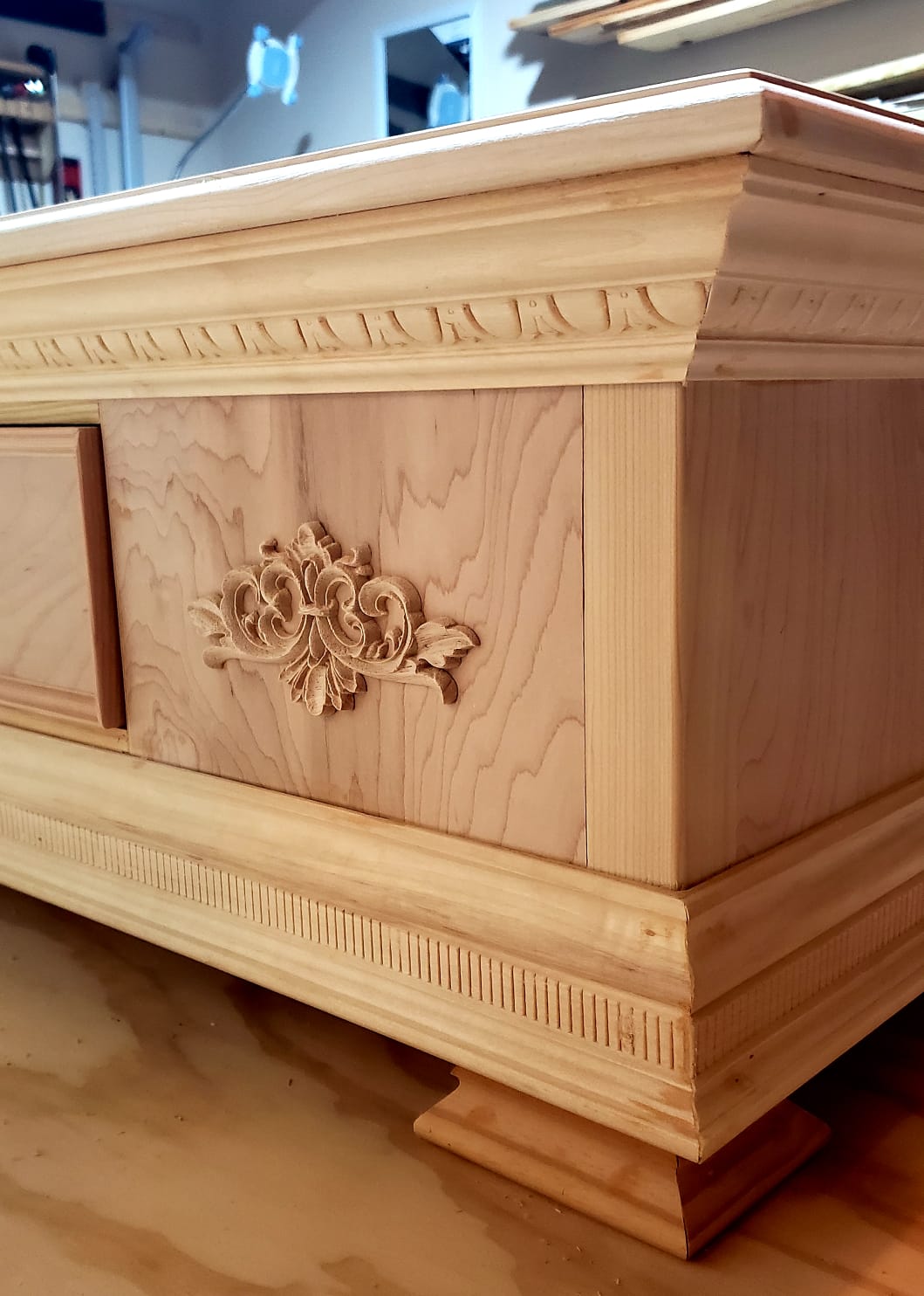 Vertical Space-Saver Mandir gallery image 6