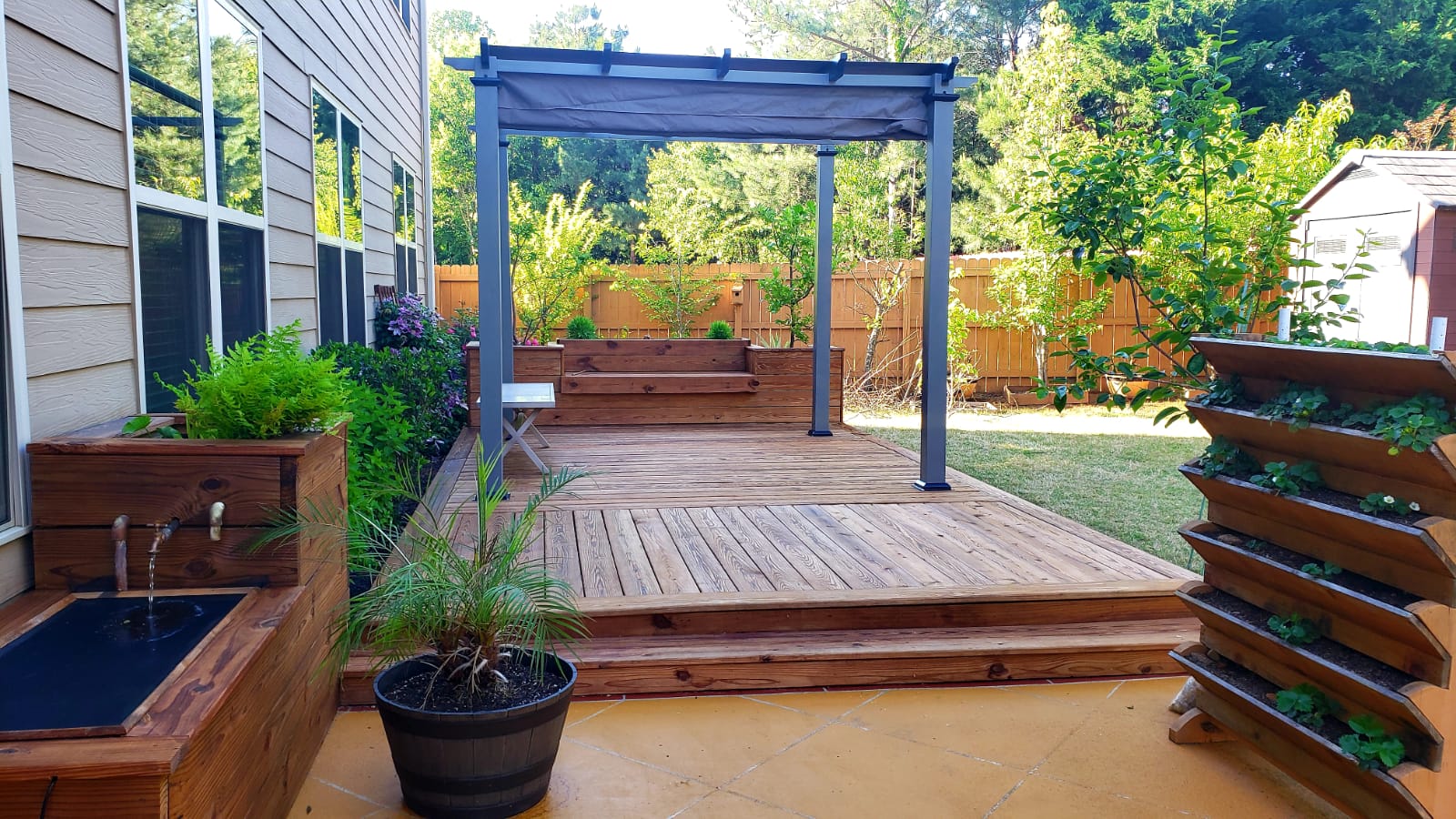 Floating Deck & Pergola gallery image 5